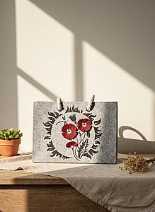 Шопер з фетру двошаровий, колекція «Маки» — міцні м’які ручки, M/L, з кишенями і блискавкою