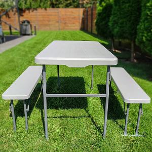 Набір садової мебелі (стіл і 2 лави)