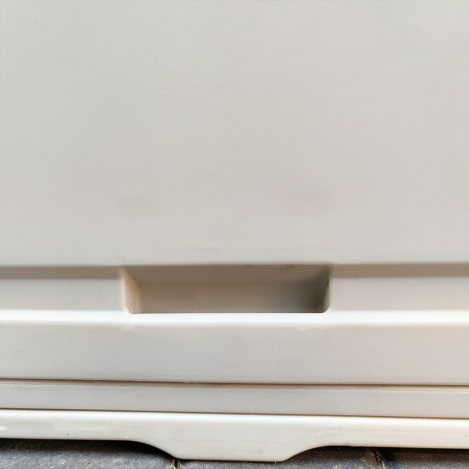 Пластикова полиця 82х45х49см