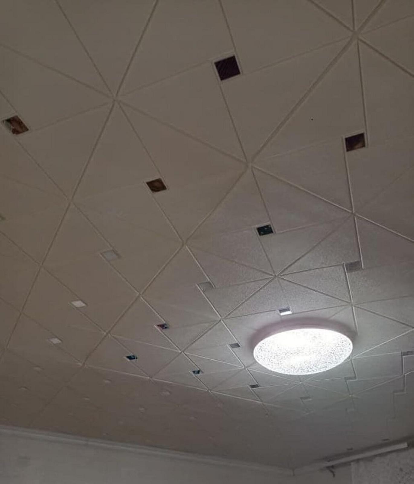 Самоклеюча декоративна стельово-стінова 3D панель дзеркало 700×700×6.5мм (172)