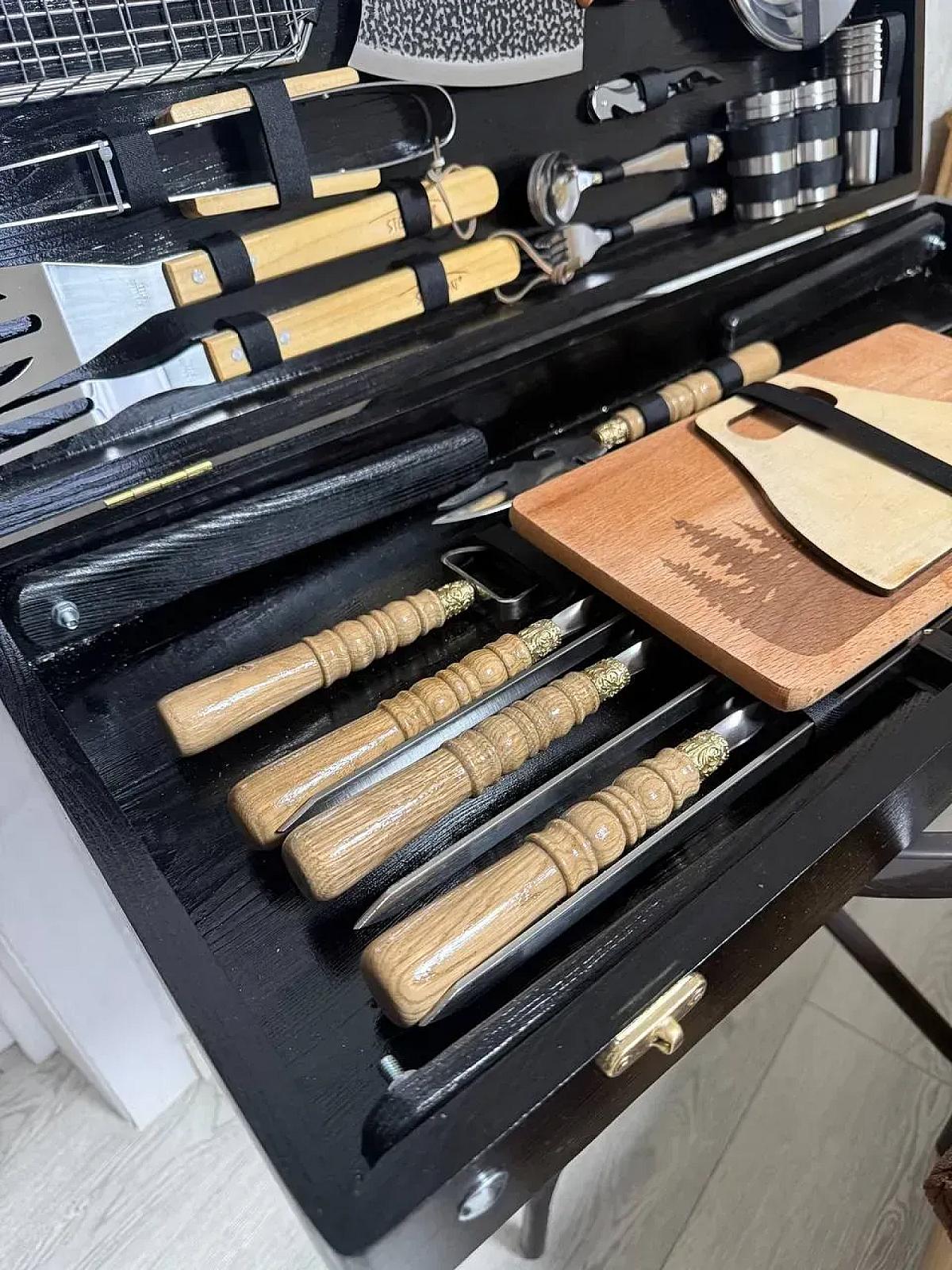 Дерев'яний кейс із набором шампурів «КОРОЛЬ ГРИЛЮ»