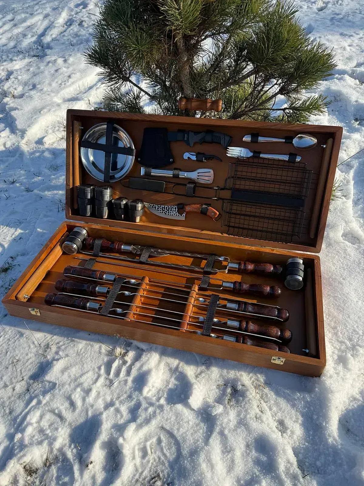 Набір шампурів "ЧИКАГО" у дерев'яному кейсі