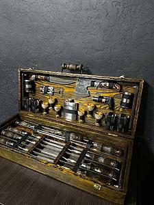 Набір "ТАРЗАН" у дерев'яному кейсі з шампурами