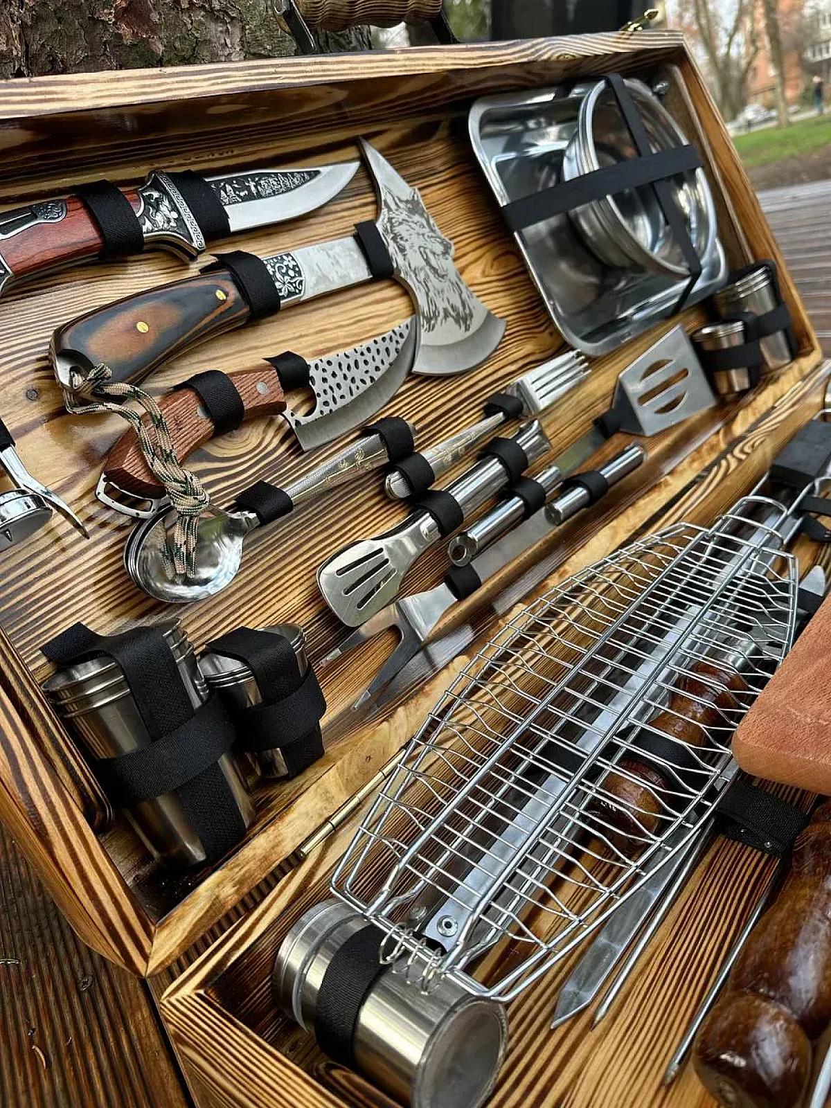 Набір шампурів «NEW Отаман» у кейсі з дерева