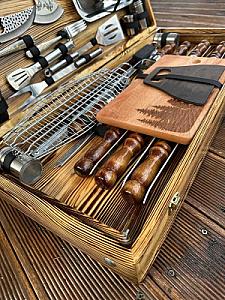 Набір шампурів «NEW Отаман» у кейсі з дерева