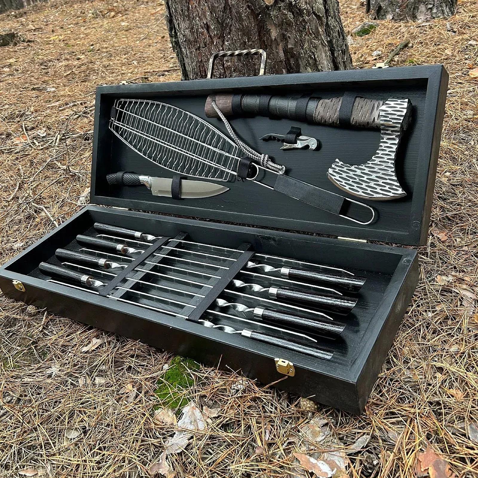 Дерев'яний кейс із набором шампурів «ЛЮКСЕМБУРГ»