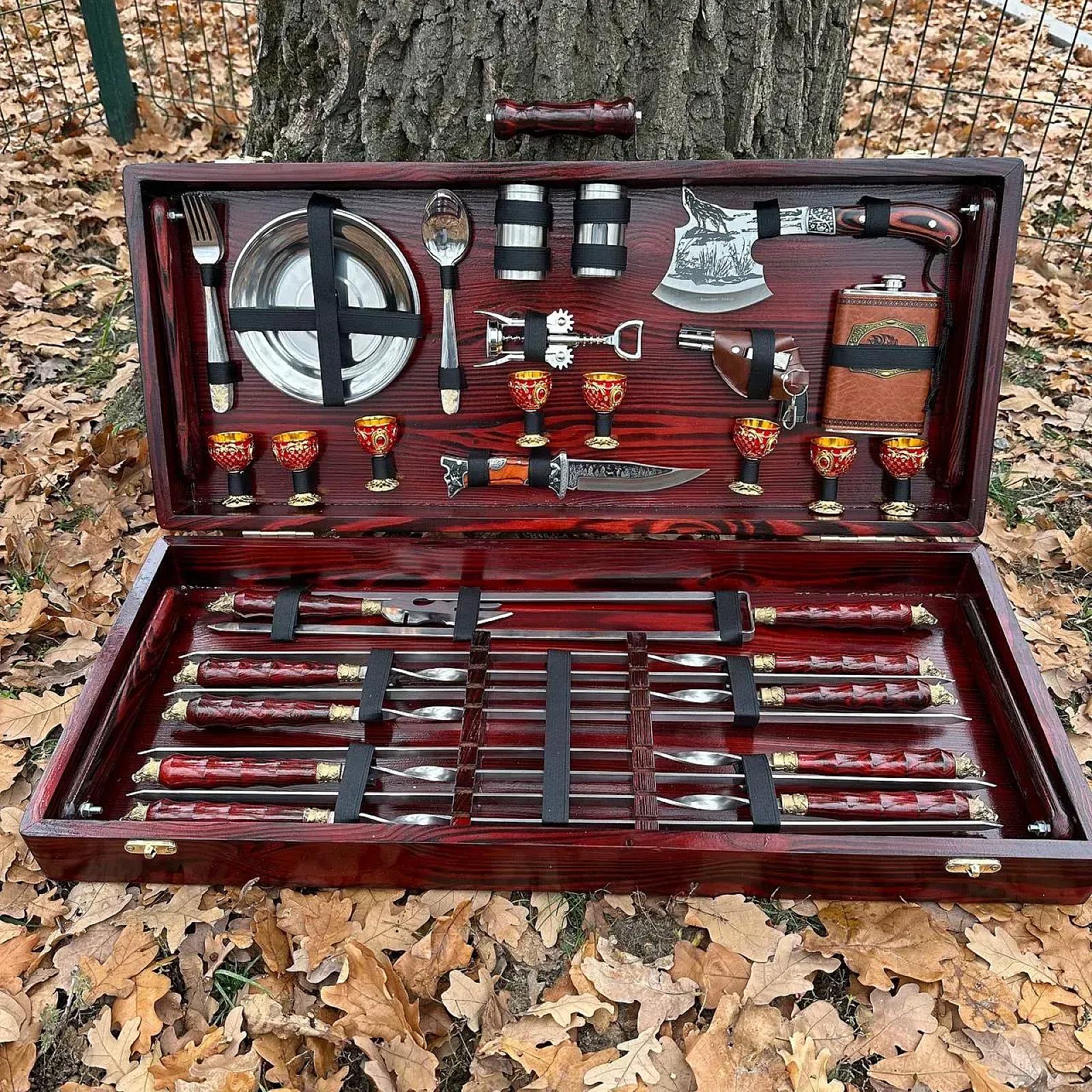 «КНЯЗЬ» — дерев’яний кейс із набором шампурів