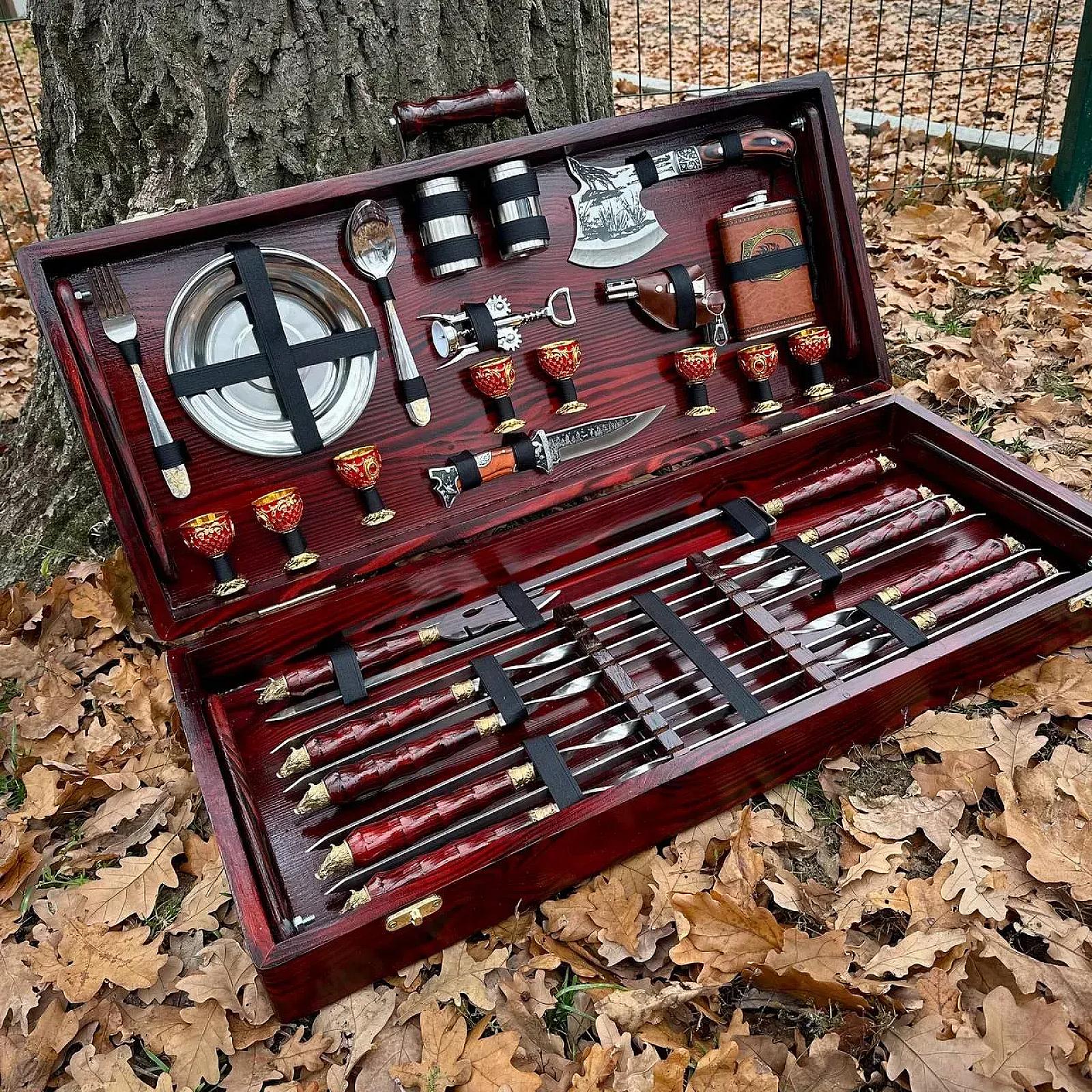 «КНЯЗЬ» — дерев’яний кейс із набором шампурів