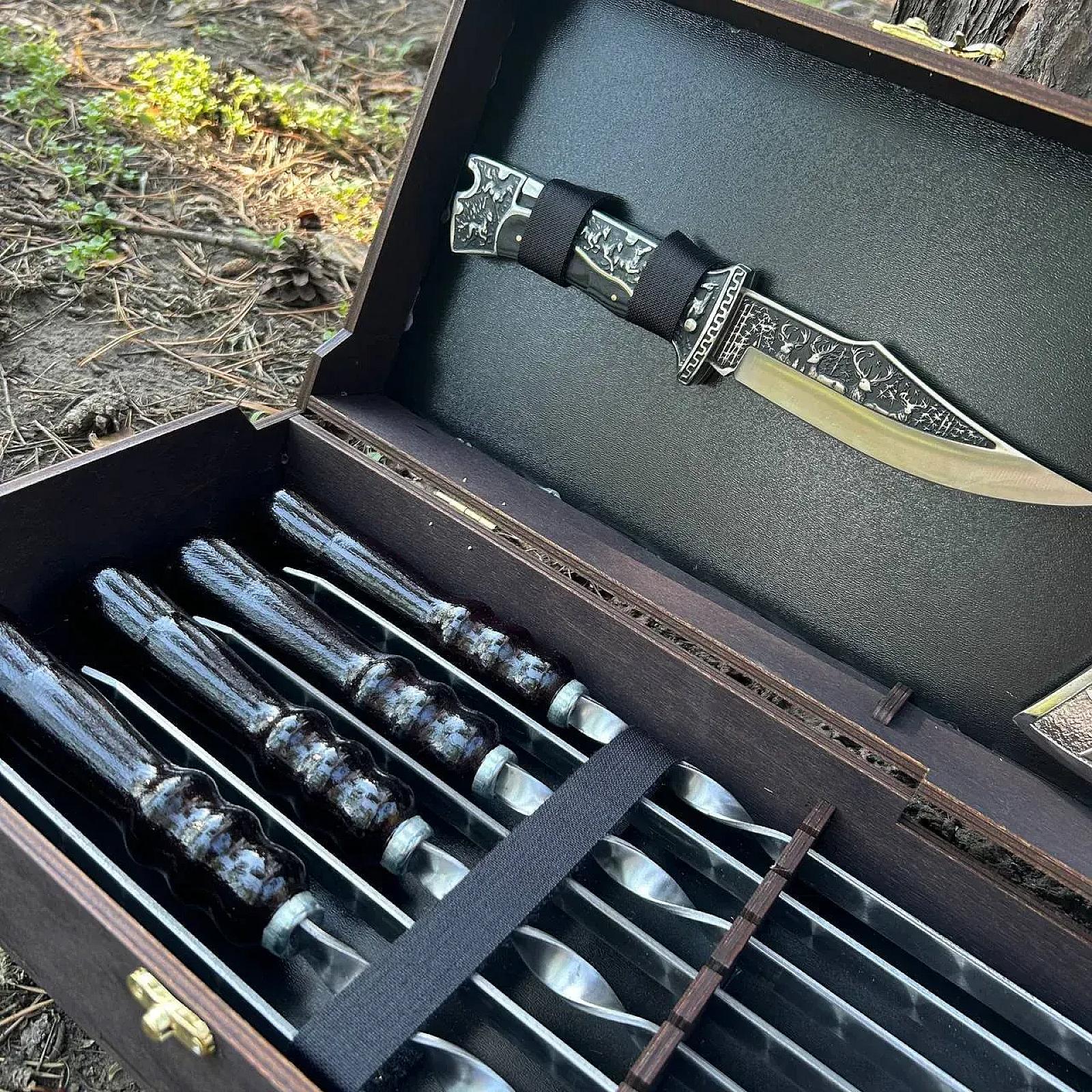 Набір шампурів "CASE-4" у кейсі з фанери