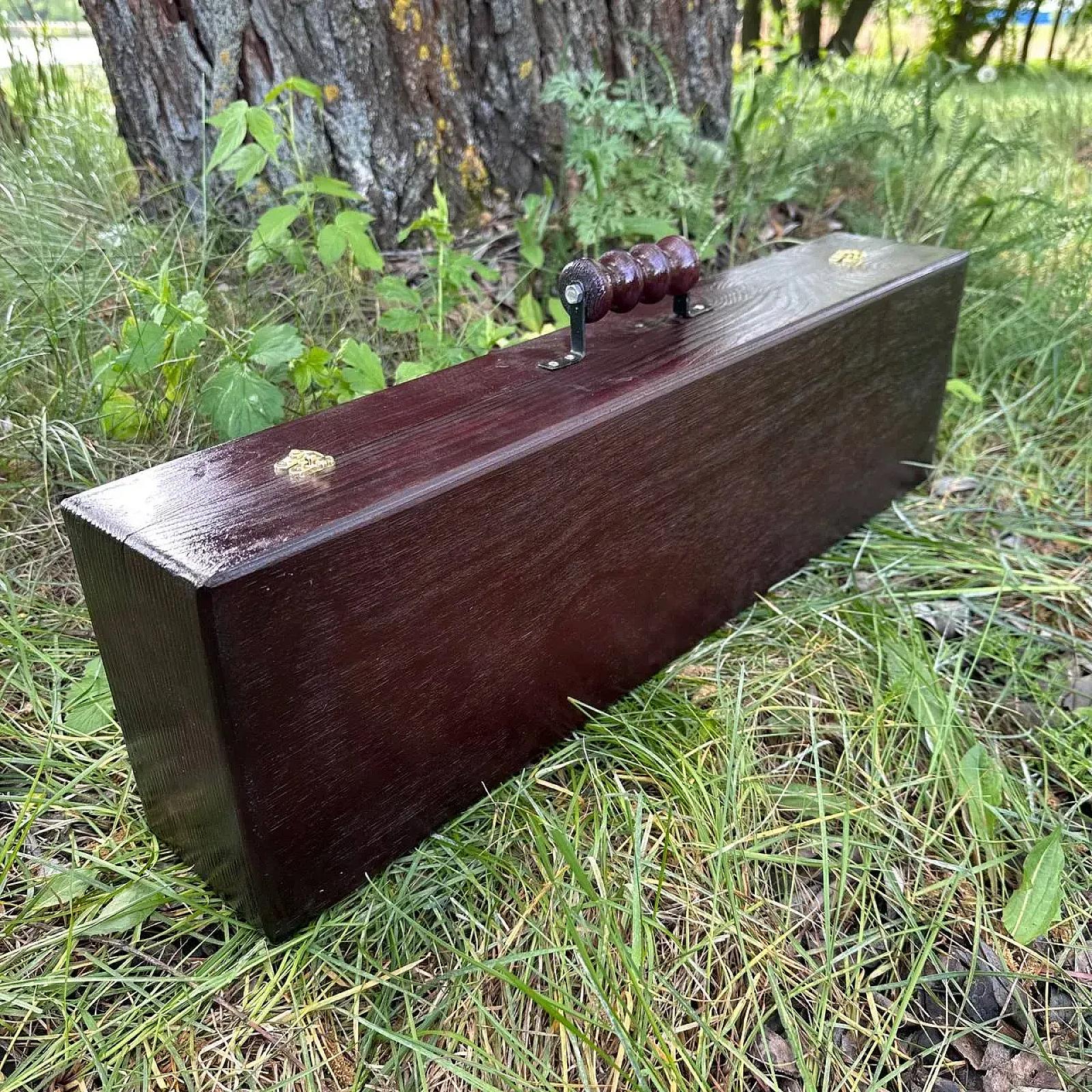 "ЮКОН" — набір шампурів у кейсі з дерева