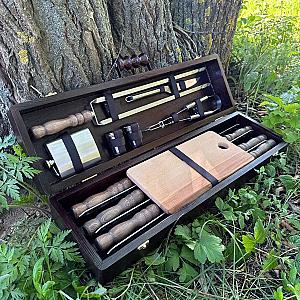 Дерев'яний кейс «ГУДВІН» із набором шампурів