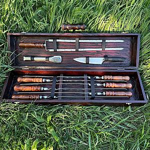 Шампури «РЕЙНА» у кейсі з дерева