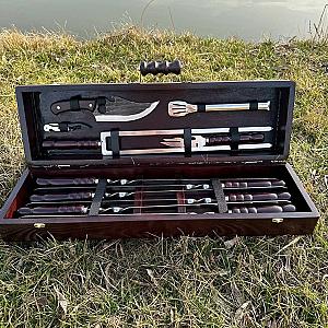 Дерев’яний кейс «ГРЕЙ» з набором шампурів