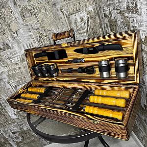 Дерев'яний кейс із набором шампурів "БРУНО"