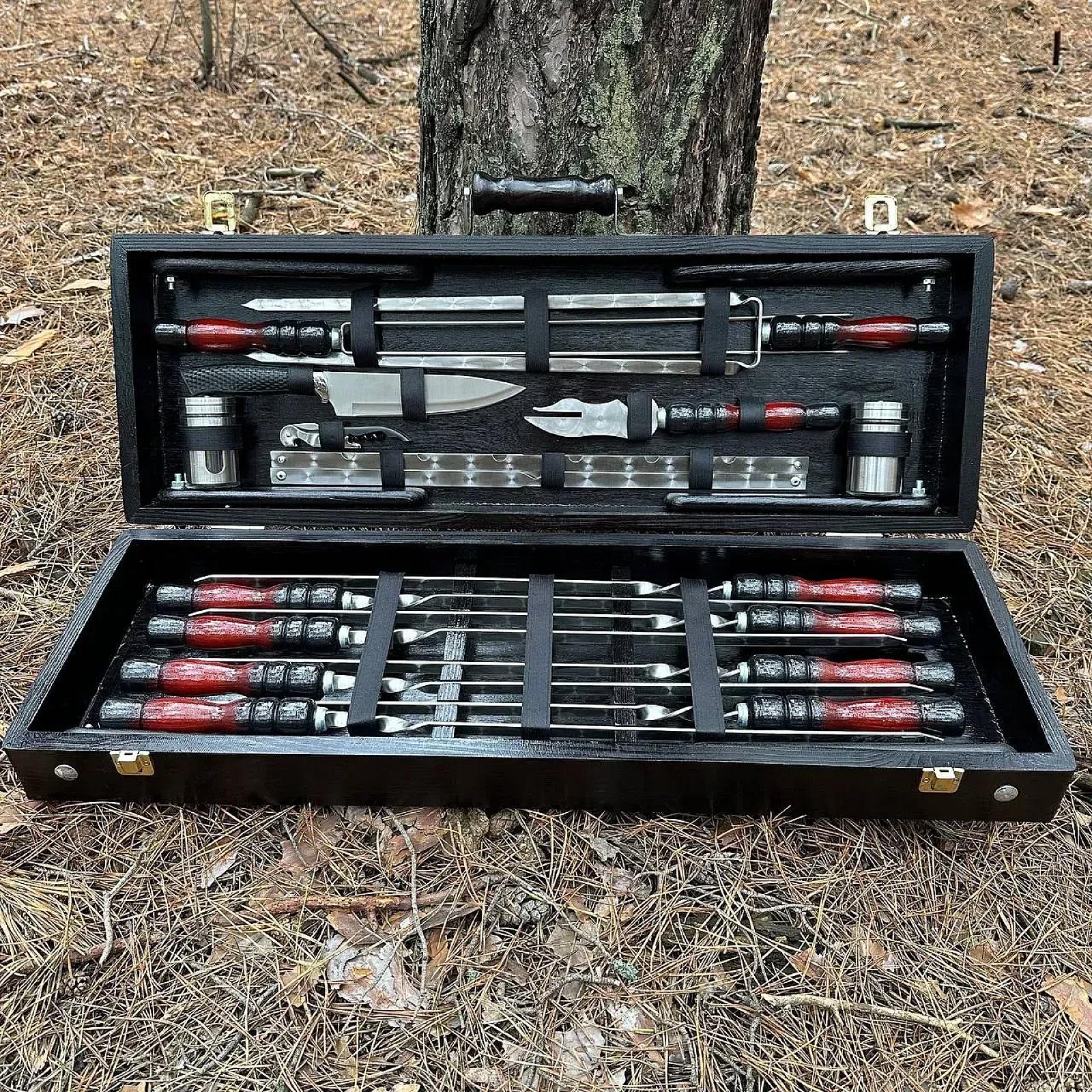 Дерев'яний кейс із набором шампурів «ФАКТОР»