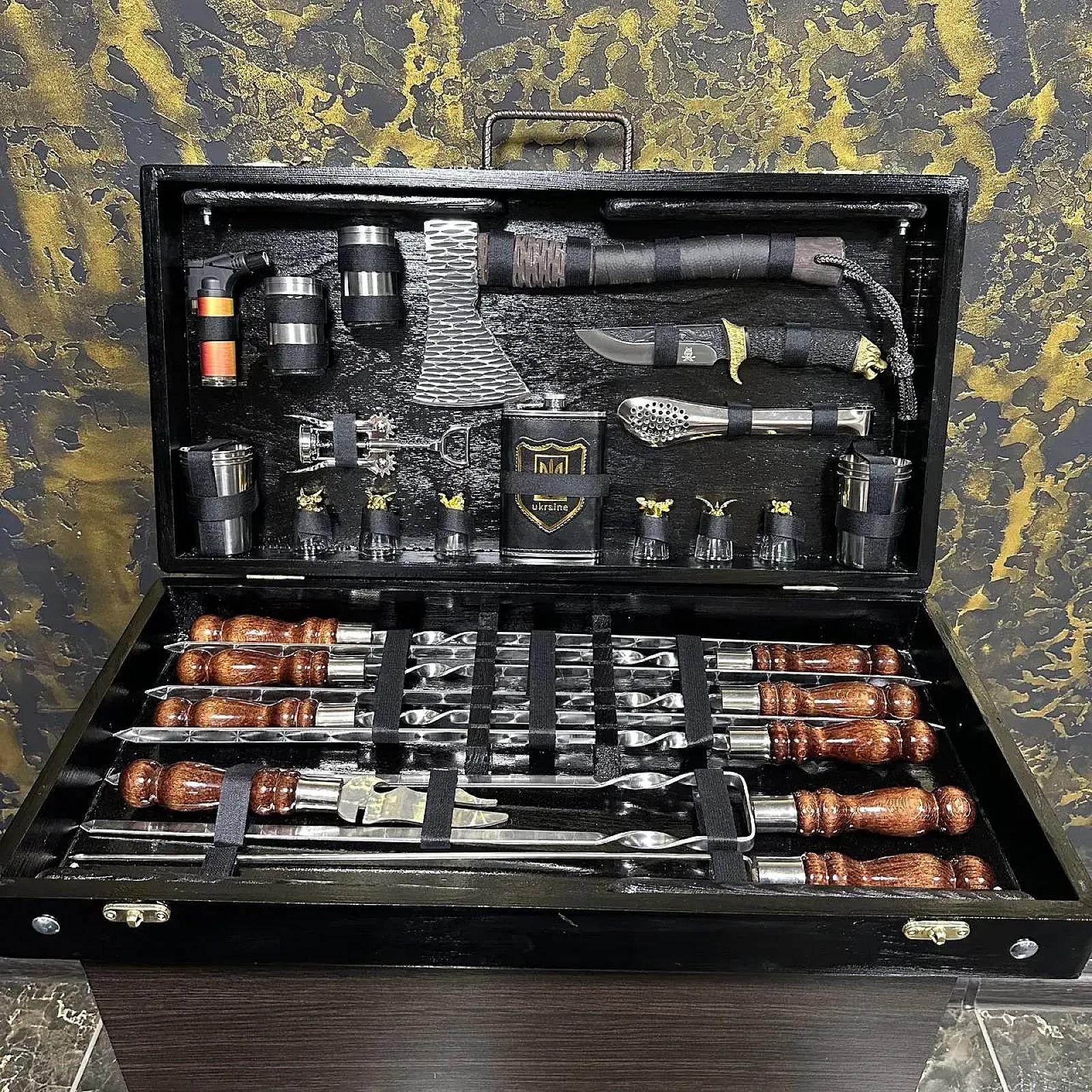 Набір шампурів «ІДЕАЛ» у дерев'яному кейсі