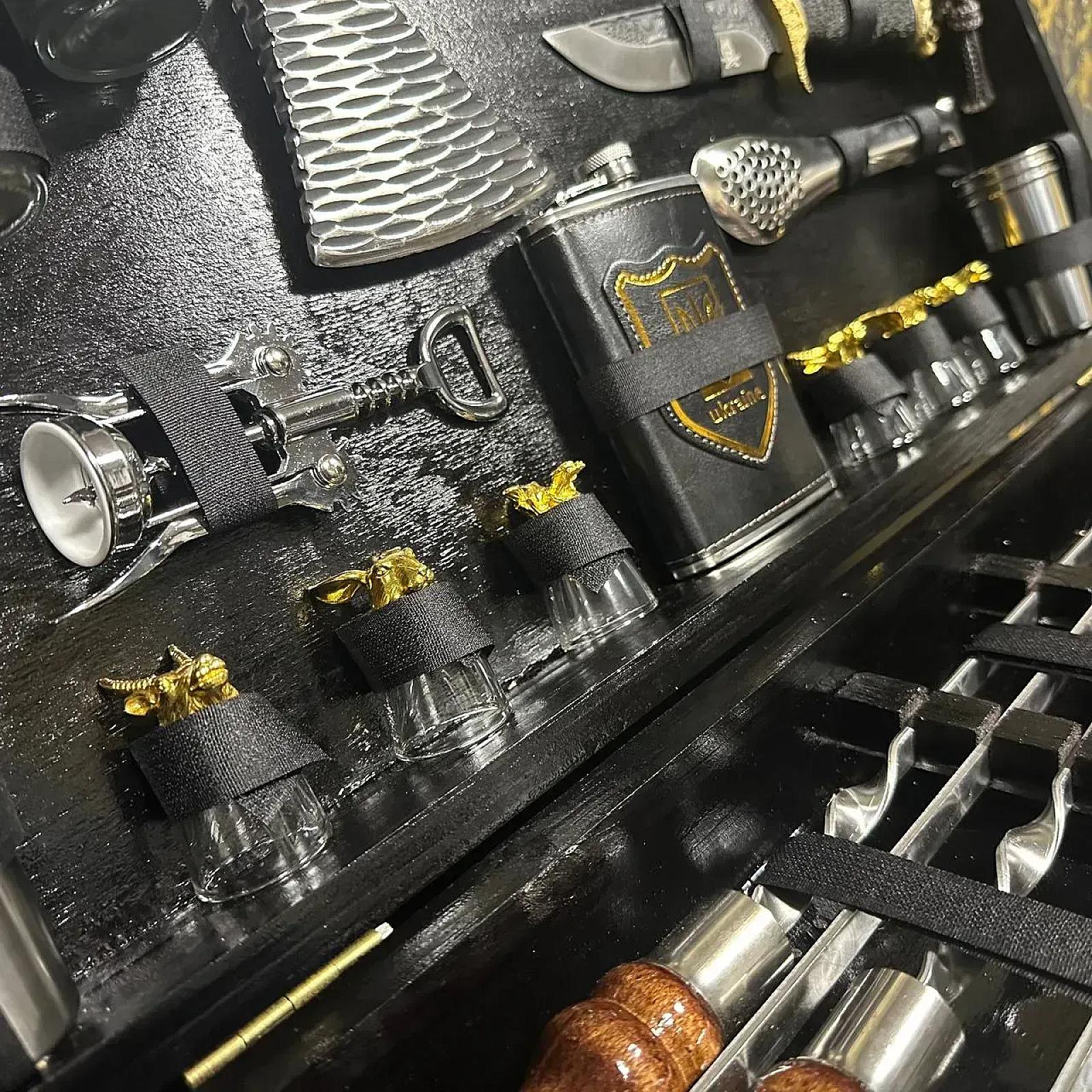 Набір шампурів «ІДЕАЛ» у дерев'яному кейсі