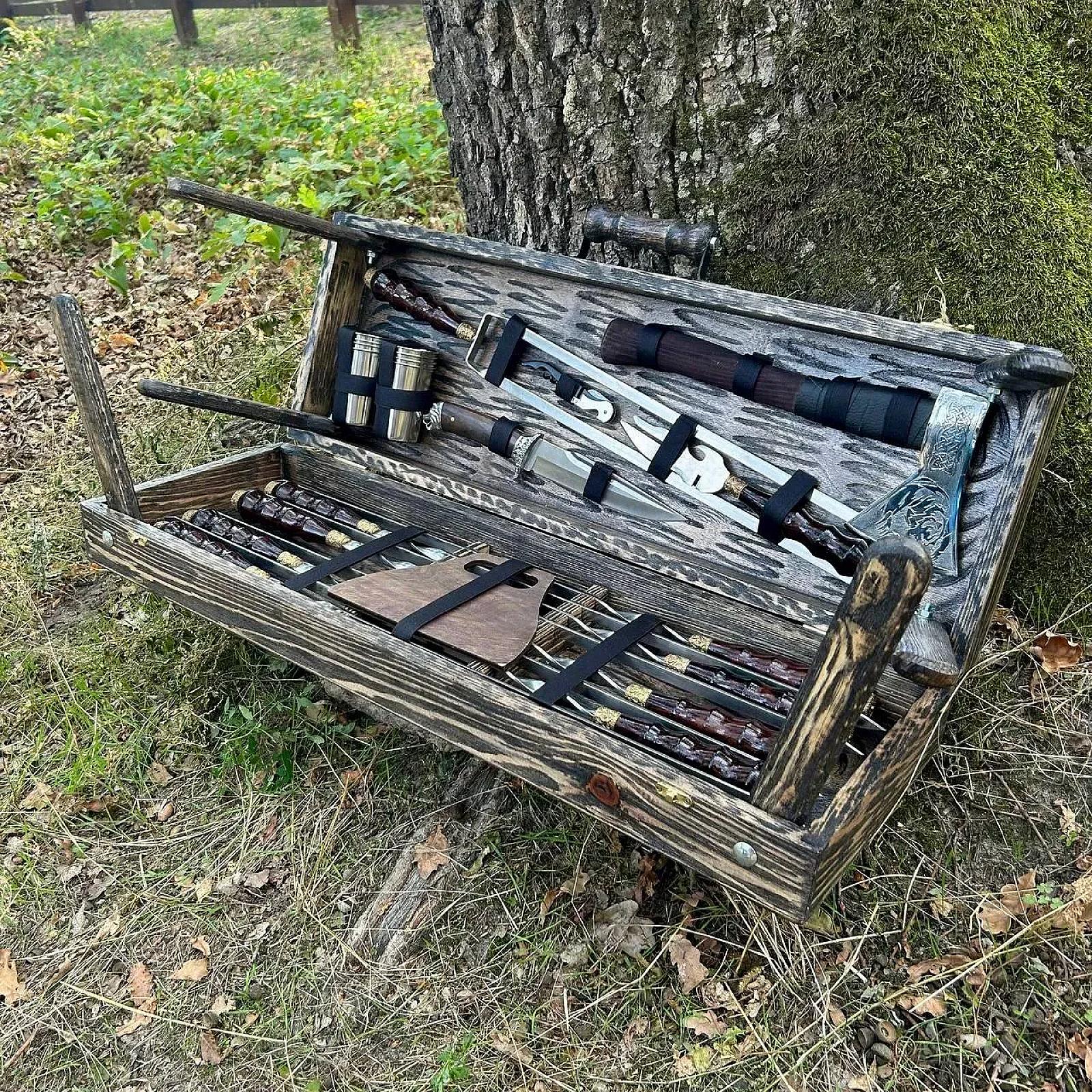 Дерев'яний кейс із набором шампурів «АВАНГАРД»