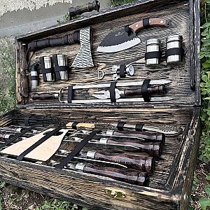 Кейс дерев’яний з набором шампурів «МОНАРХ»