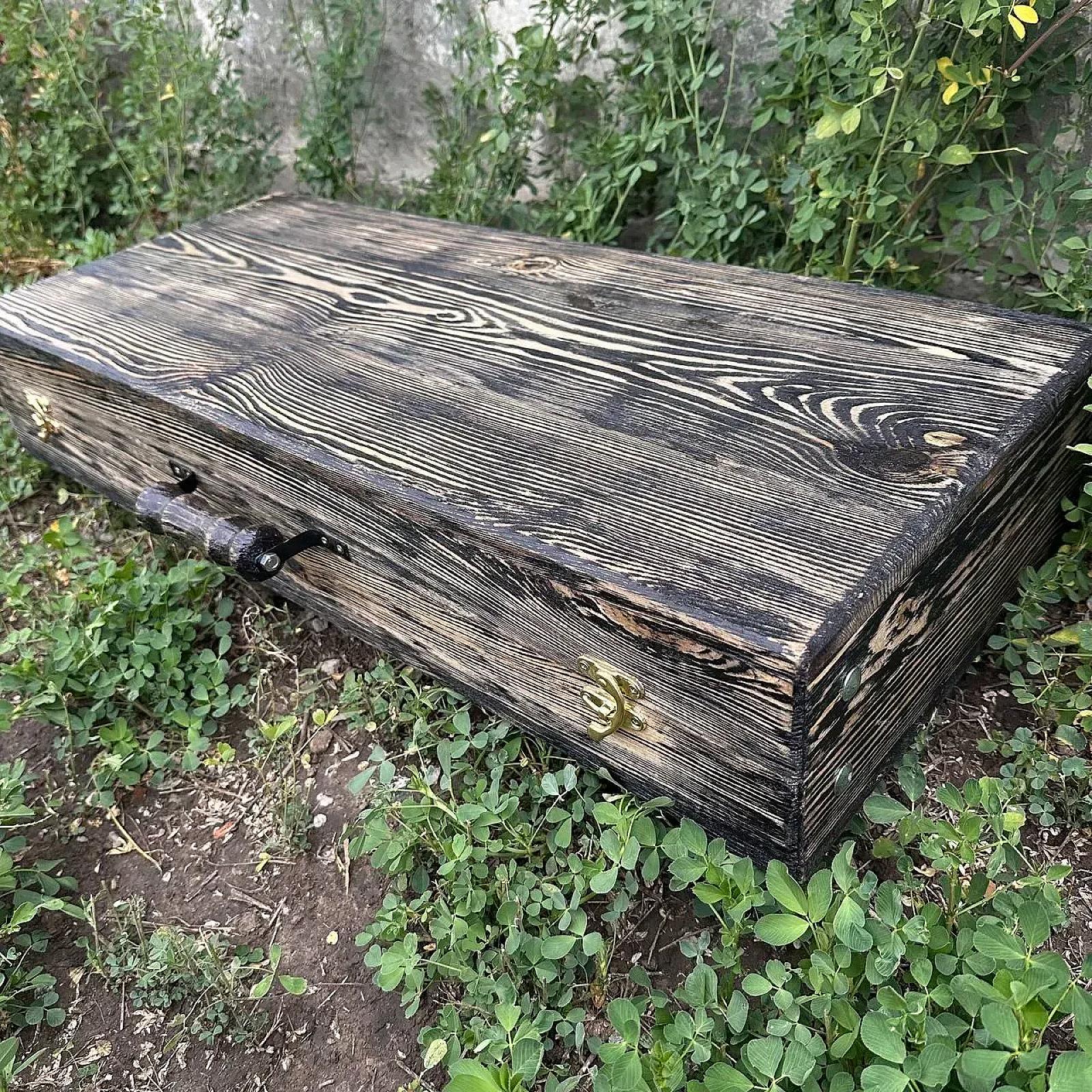 Кейс дерев’яний з набором шампурів «МОНАРХ»