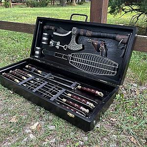 Кейс дерев'яний з набором шампурів «ЛІДЕР»