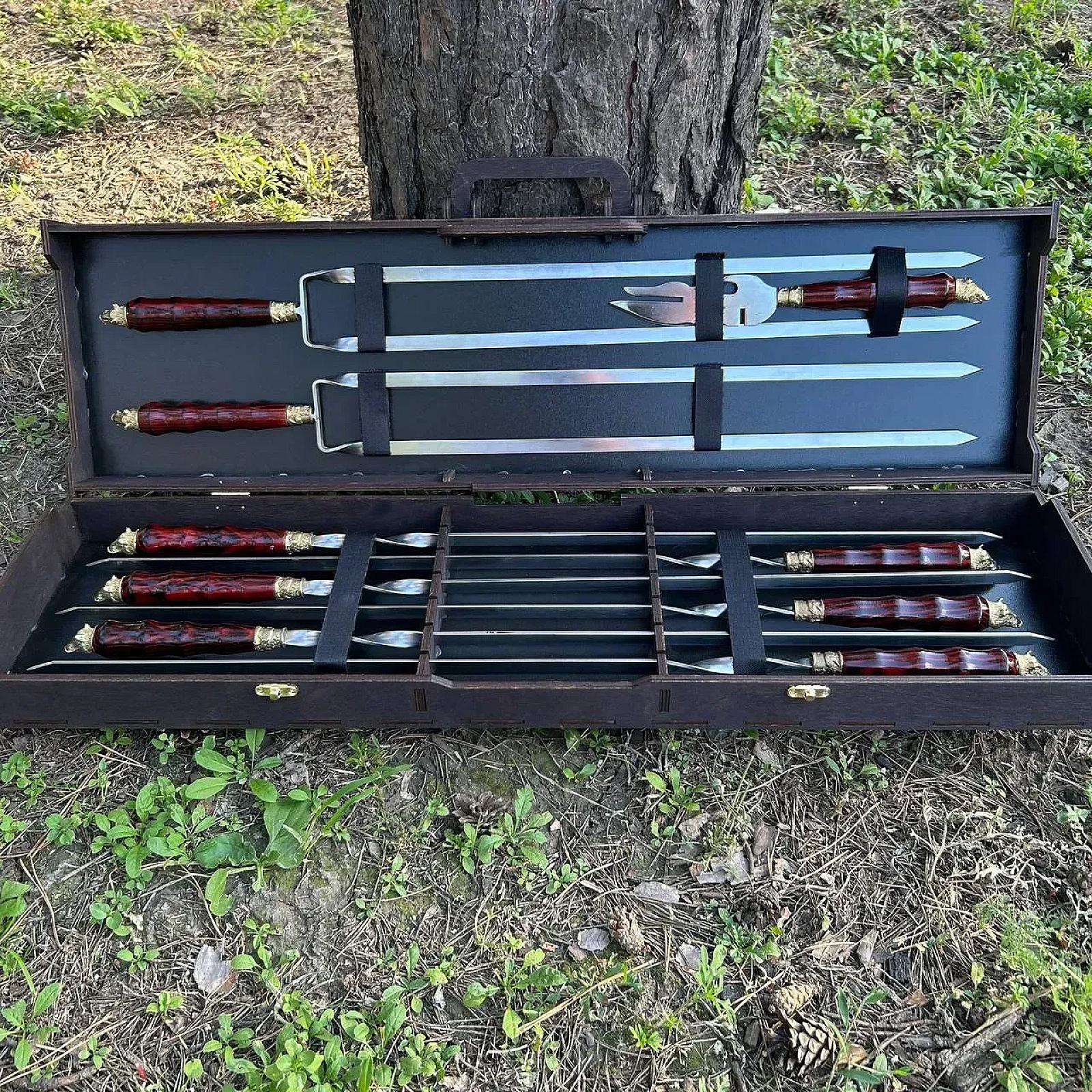 Набір шампурів «ВЕЖА» у кейсі з фанери