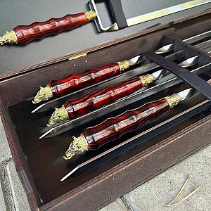 Набір шампурів «ВЕЖА» у кейсі з фанери