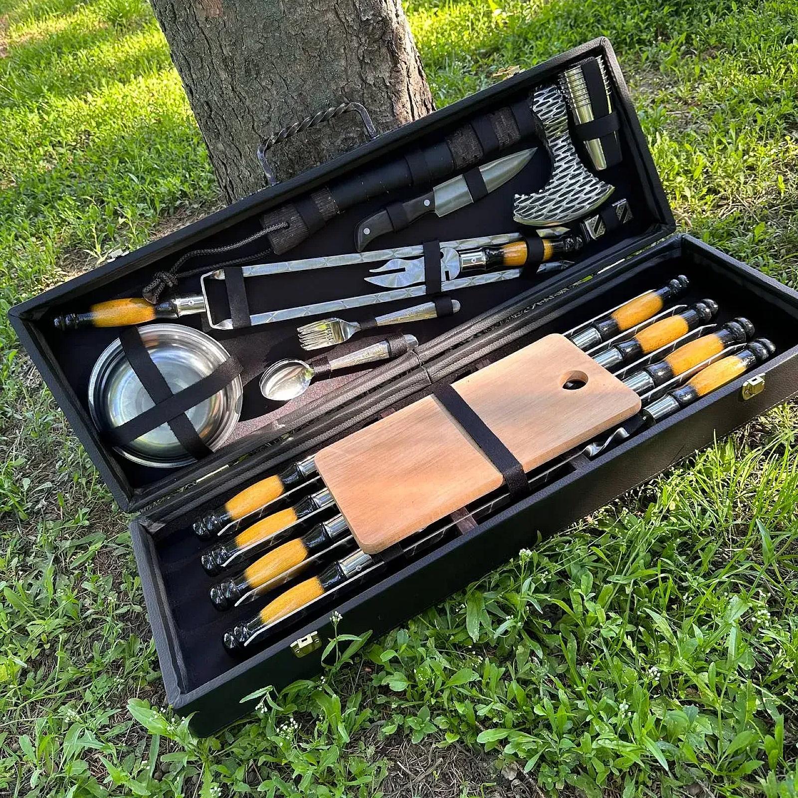 Кейс дерев'яний «БОСТОН» з набором шампурів