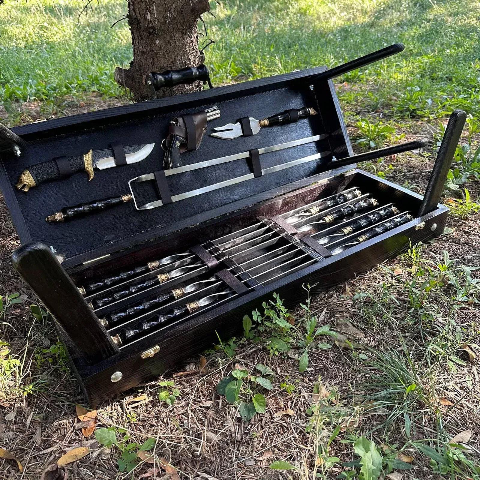 Кейс дерев'яний з набором шампурів «ДИКИЙ ПРЕСТИЖ»