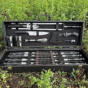 Дерев’яний кейс «КАРПАТИ» з набором шампурів