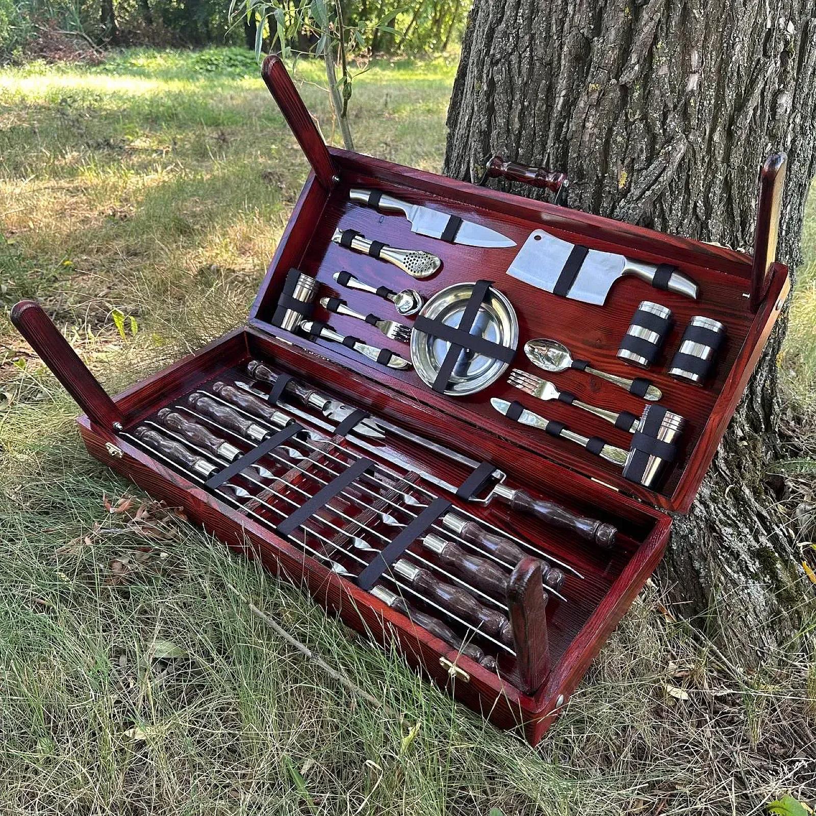 Дерев’яний кейс із набором шампурів «РУБІН»