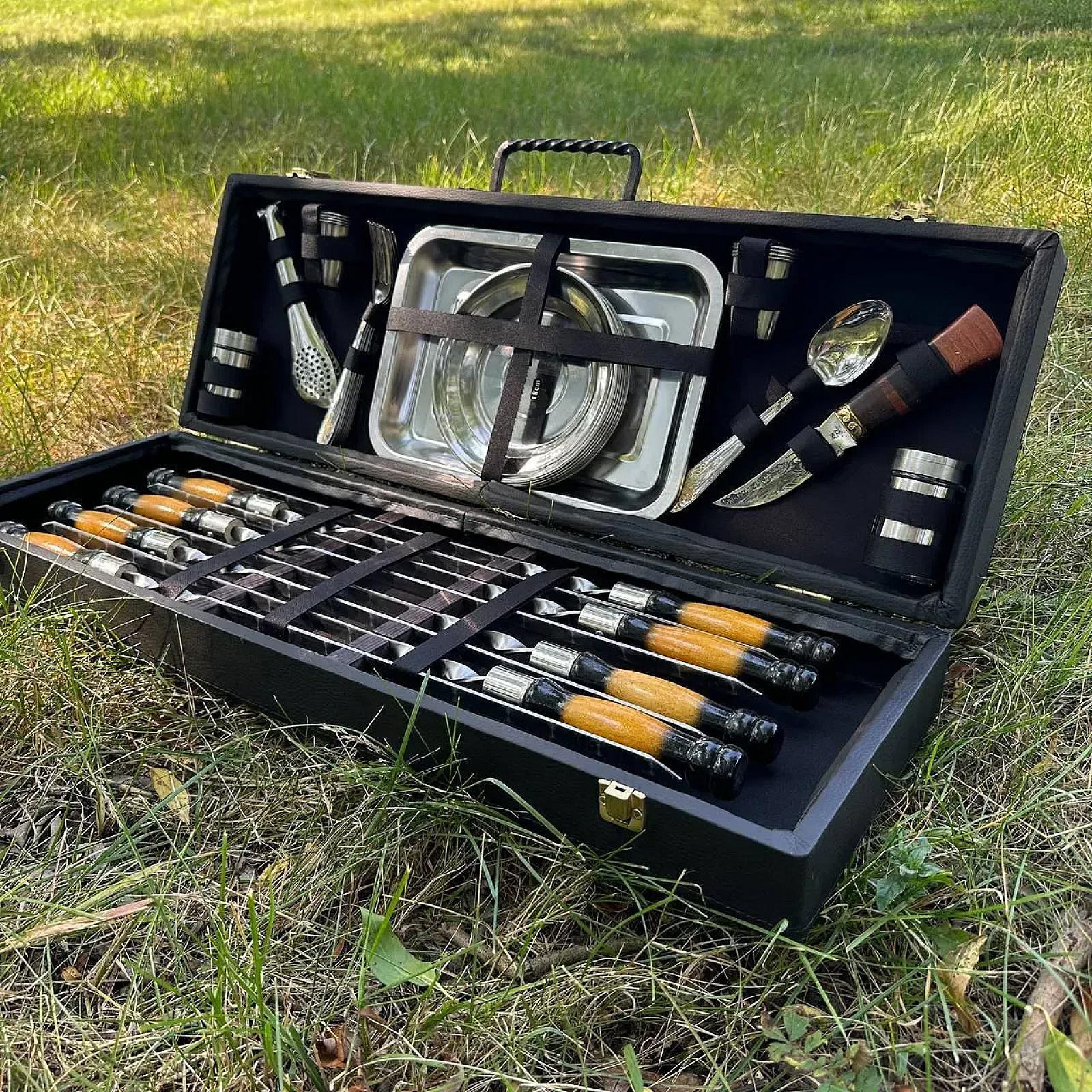 Дерев'яний кейс із набором шампурів «ШАРМ»