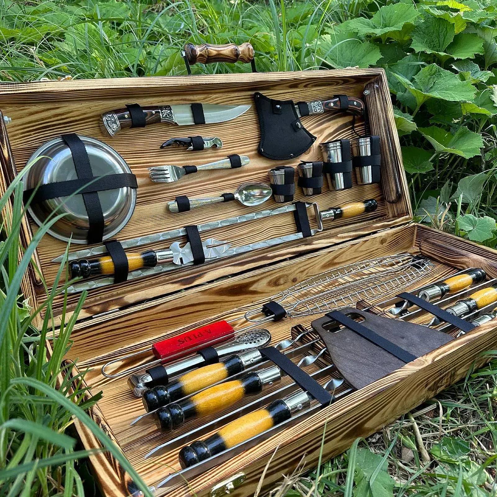 Кейс дерев'яний із набором шампурів «ОРЛАН»