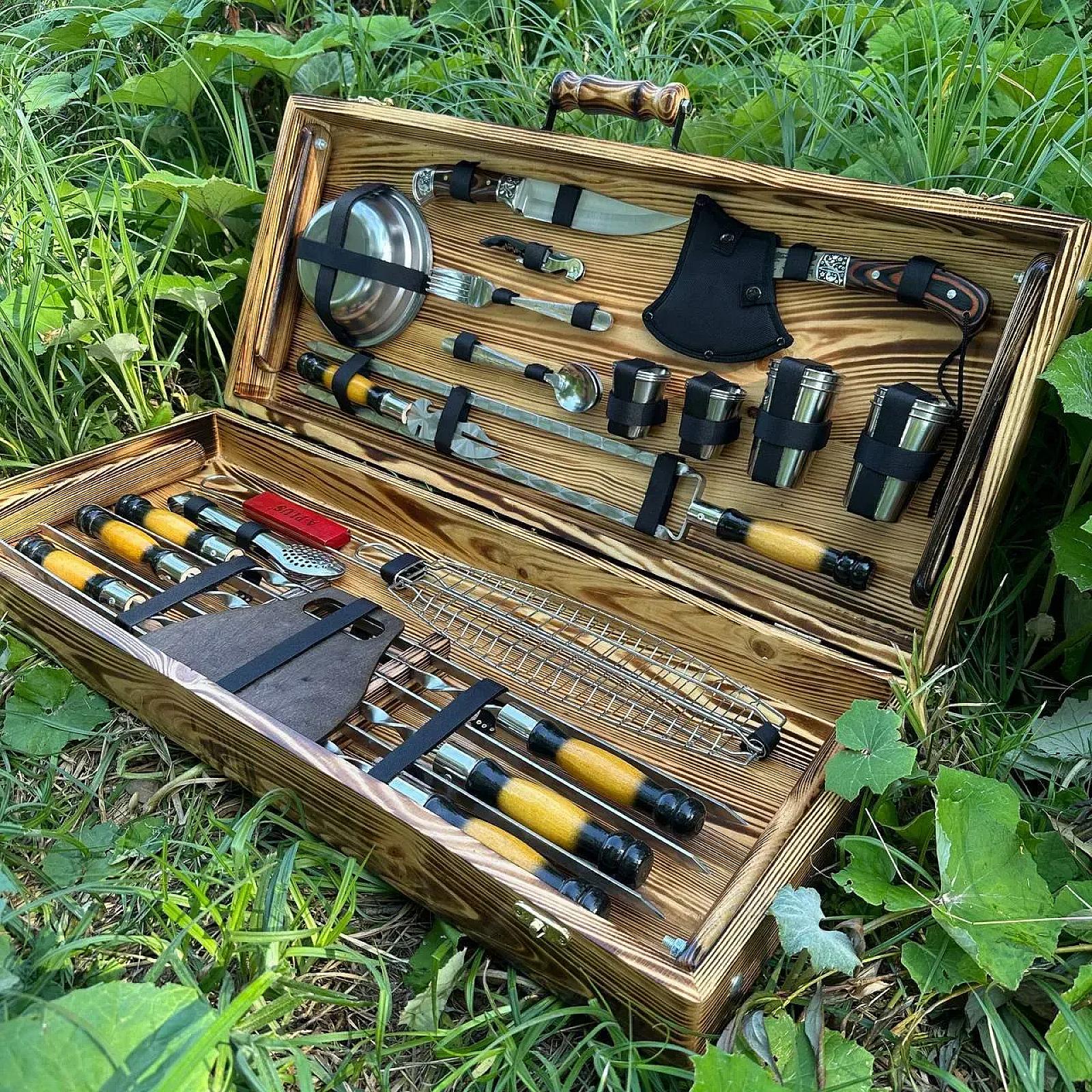 Кейс дерев'яний із набором шампурів «ОРЛАН»
