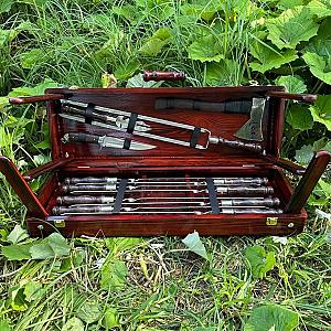 Кейс дерев’яний з набором шампурів «БАГРЯНИЙ»