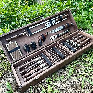 Кейс дерев'яний «СОКІЛ» з набором шампурів