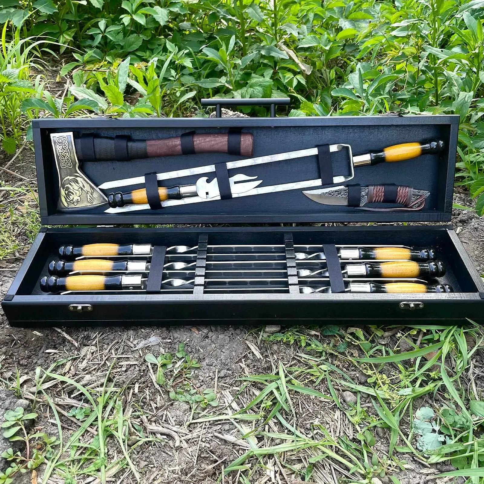 Дерев’яний кейс «ТРОФЕЙ» з набором шампурів