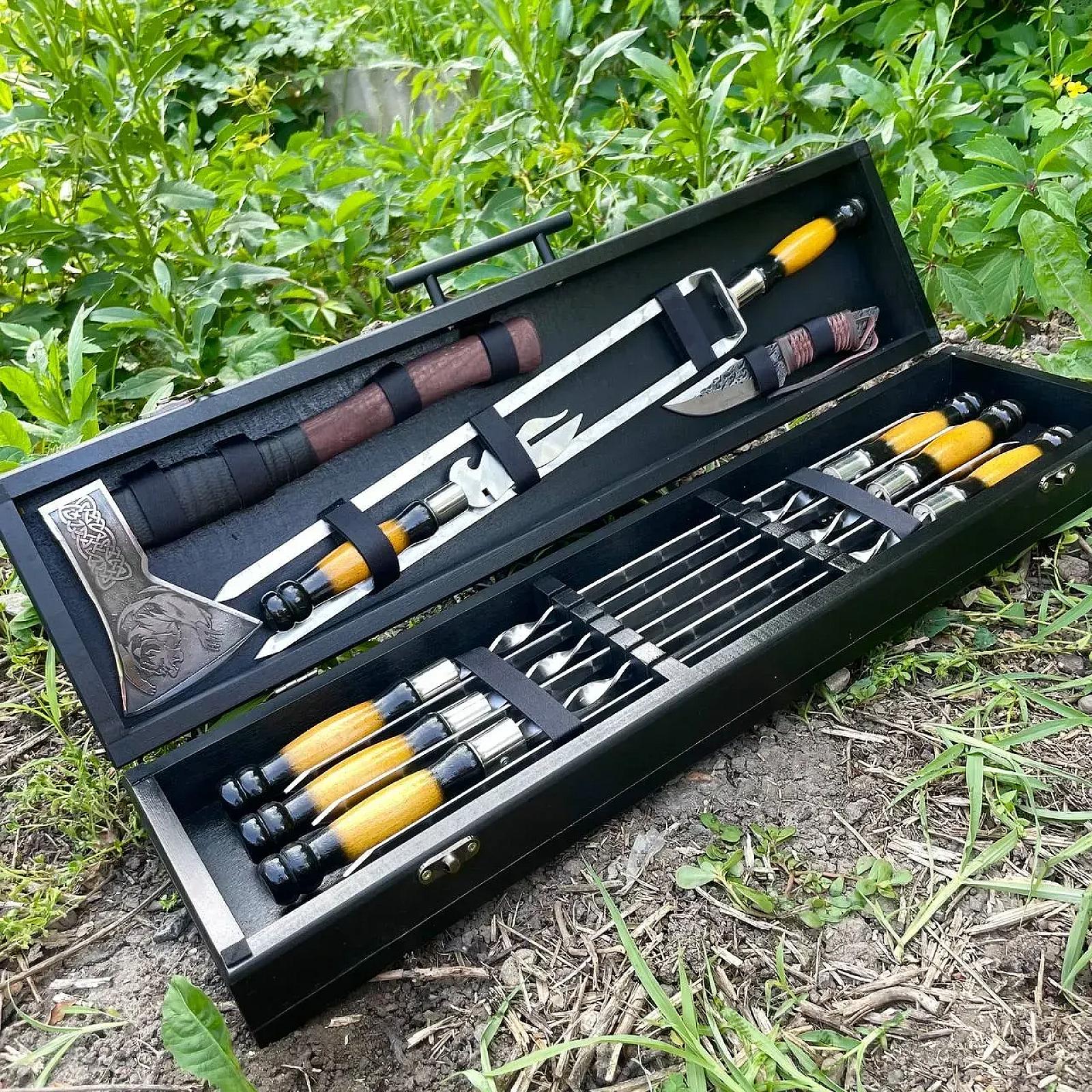 Дерев’яний кейс «ТРОФЕЙ» з набором шампурів