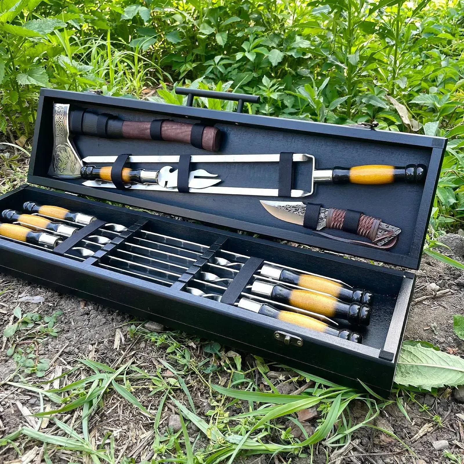 Дерев’яний кейс «ТРОФЕЙ» з набором шампурів
