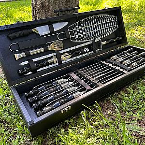 Набір шампурів  «ЧЕЛСІ» у кейсі з дерева