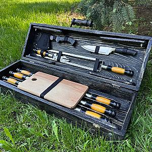 Кейс дерев'яний з набором шампурів «САПСАН»