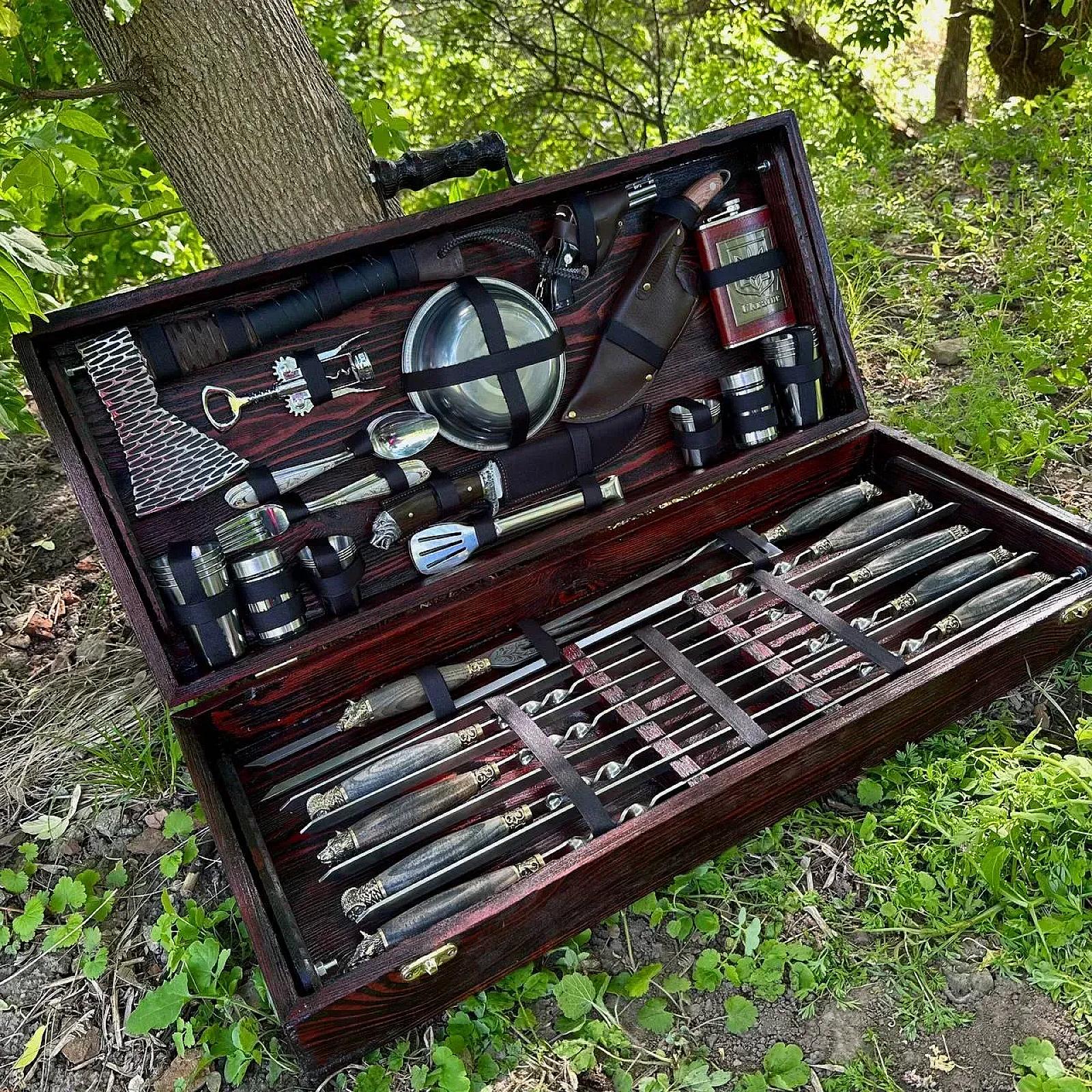 Дерев'яний кейс із набором шампурів "new Принц"