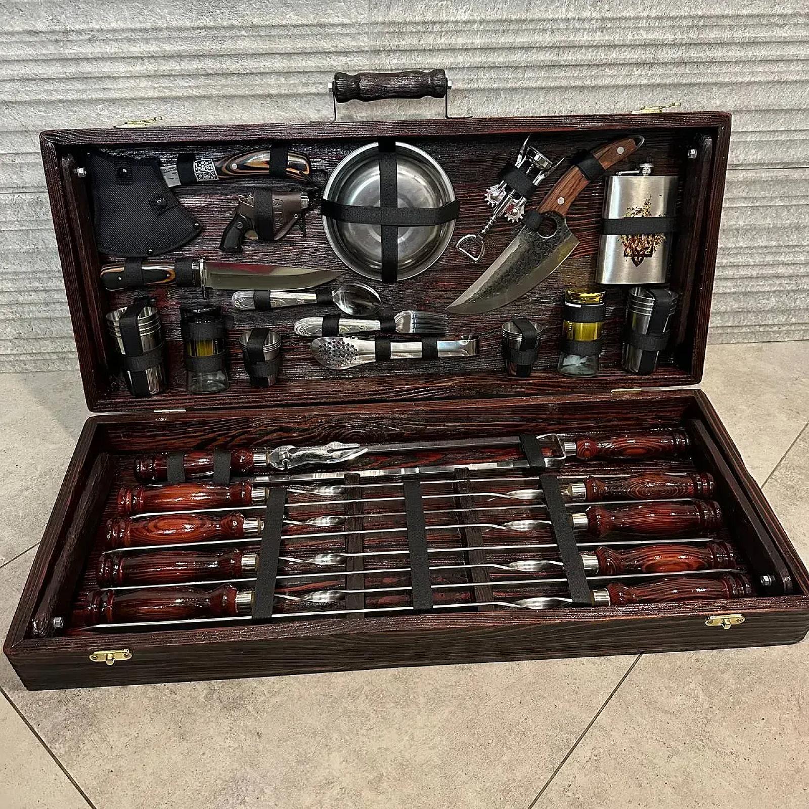 Дерев’яний кейс із набором шампурів «ПРИНЦ»