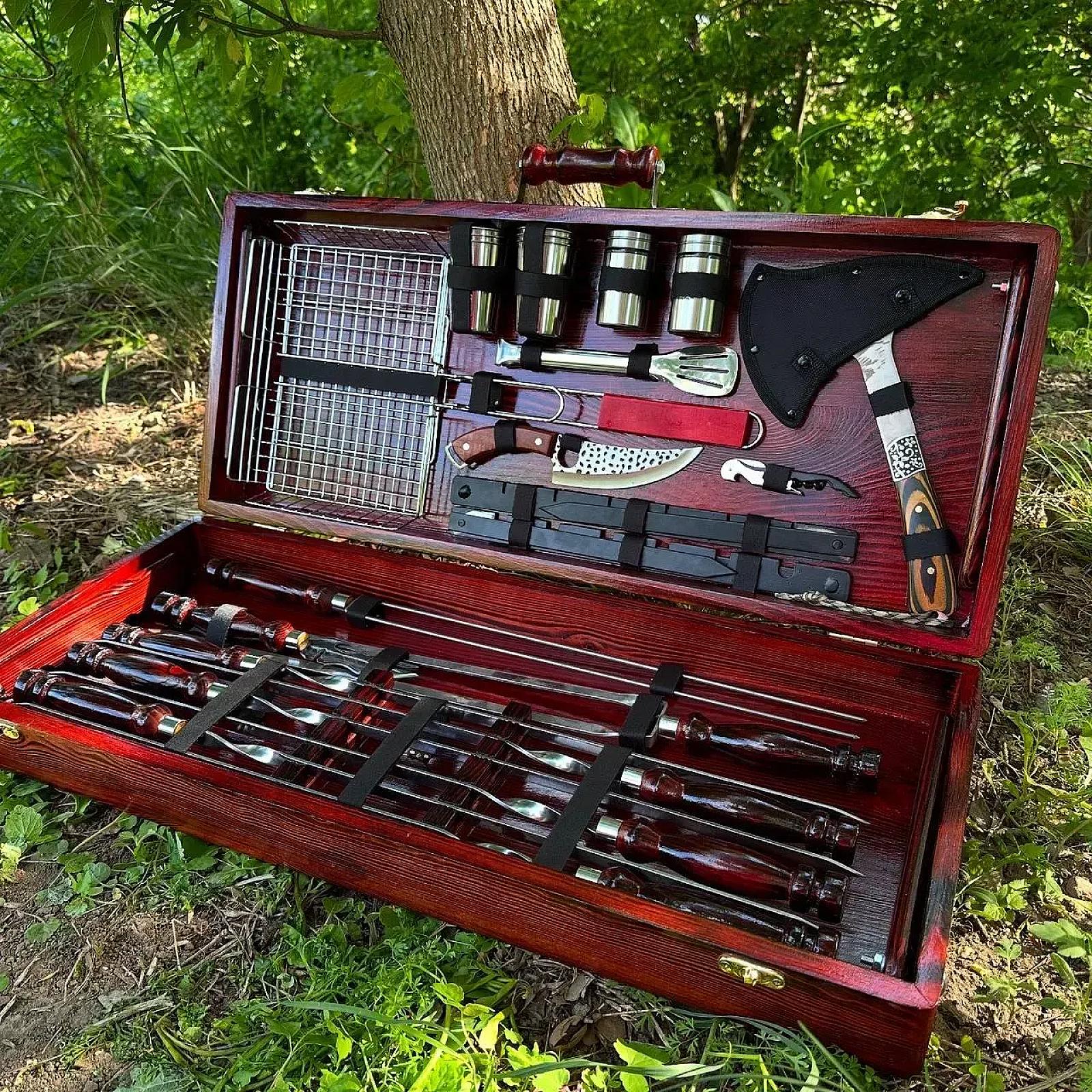 Дерев'яний кейс із набором шампурів «ЧИЛІ»