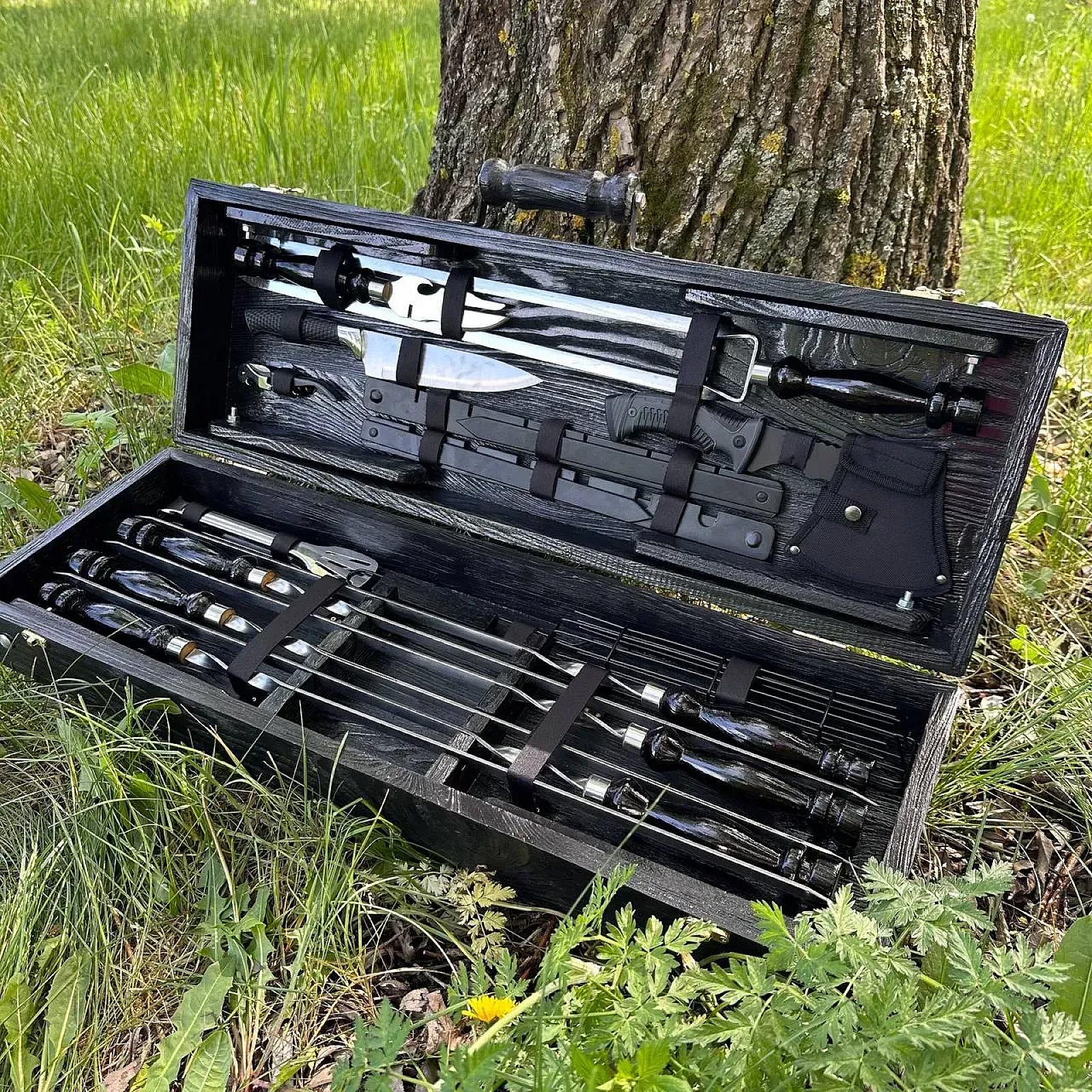 Дерев’яний кейс із набором шампурів «ШВАРЦ»