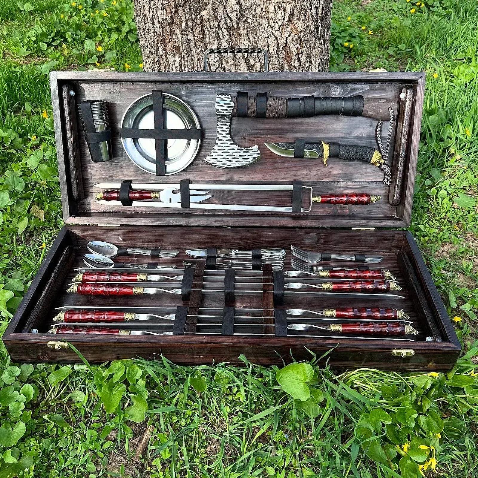 Дерев'яний кейс «ЛОРД» із набором шампурів