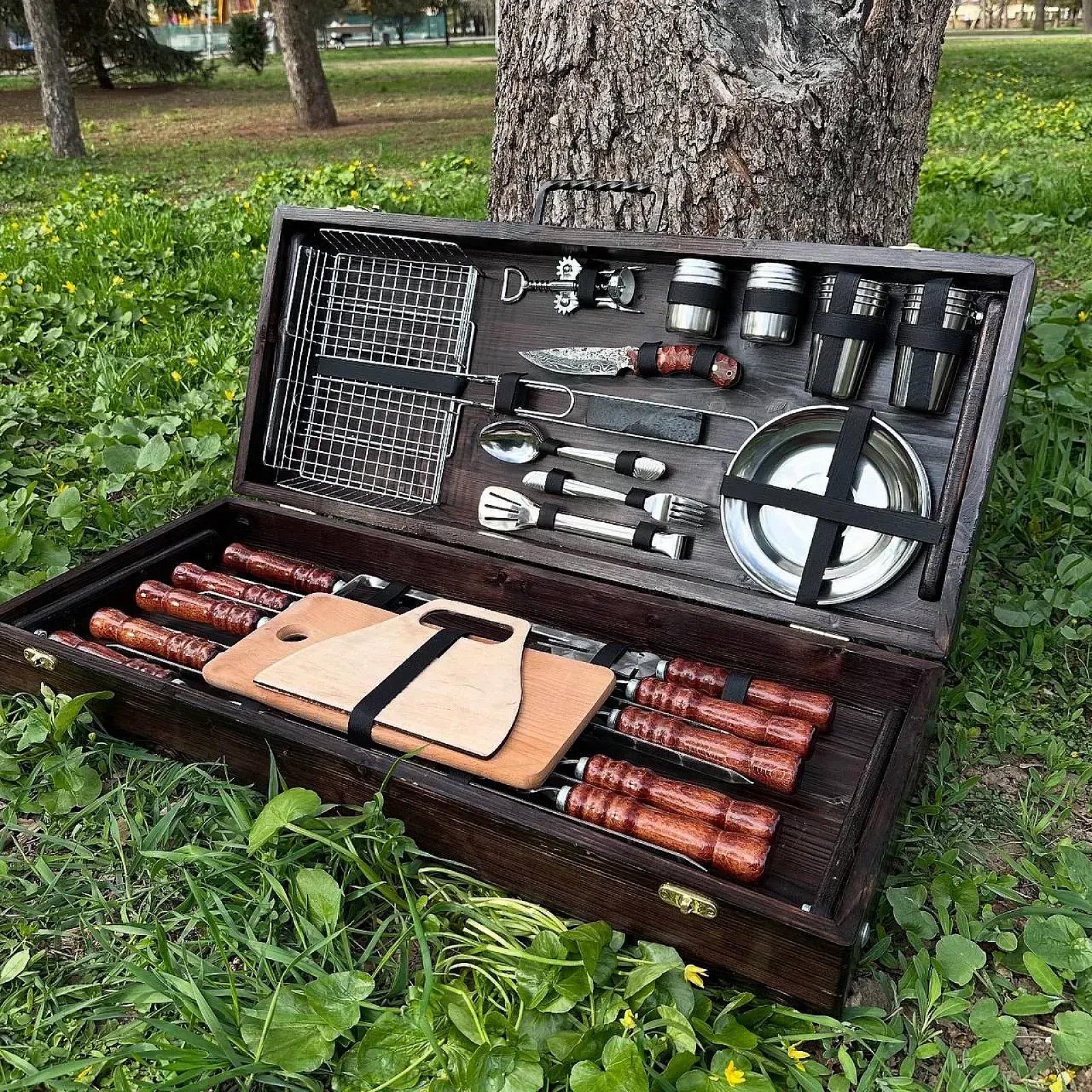 Ваше повідомлення Кейс дерев'яний «ЧЕСТЕР» з набором шампурів