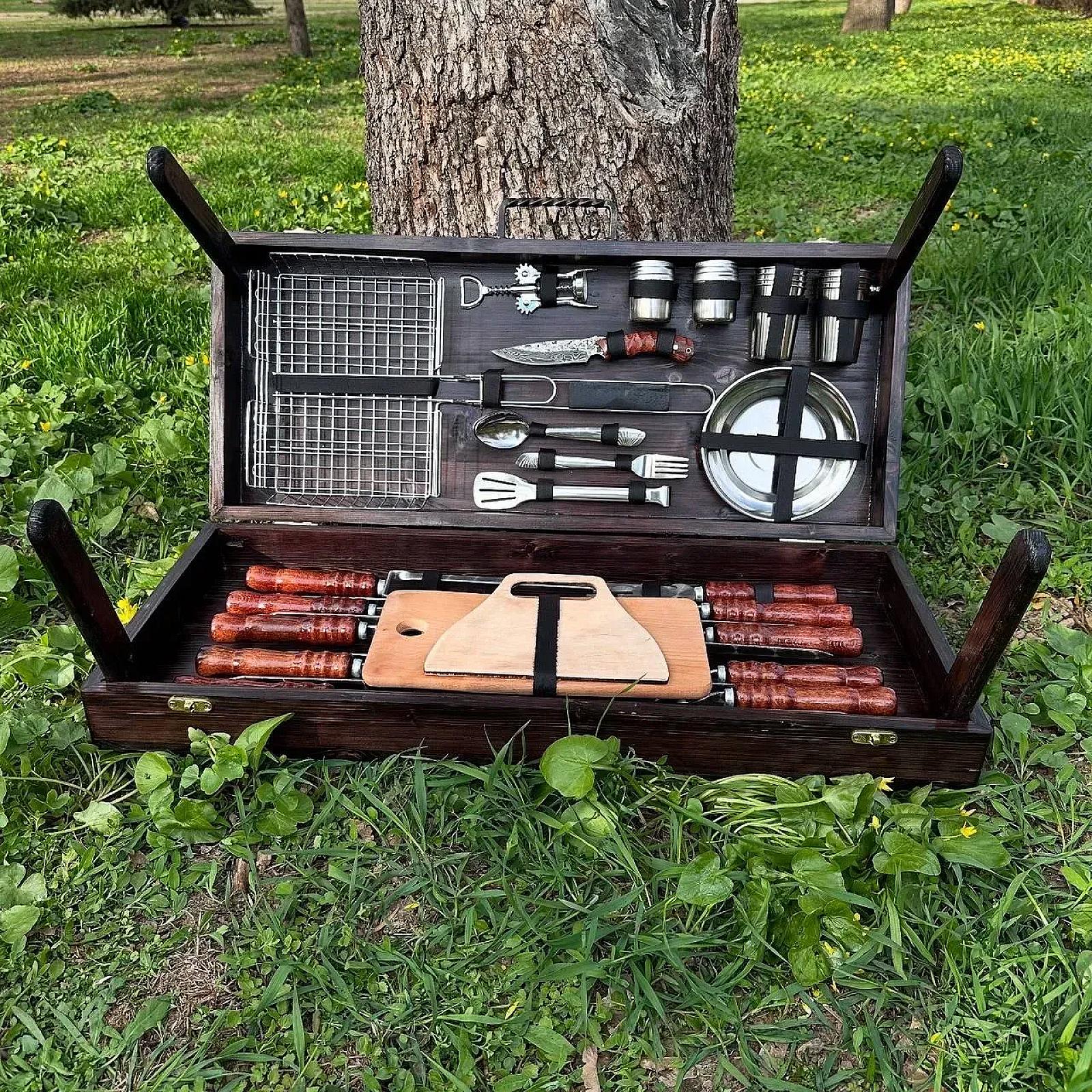 Ваше повідомлення Кейс дерев'яний «ЧЕСТЕР» з набором шампурів