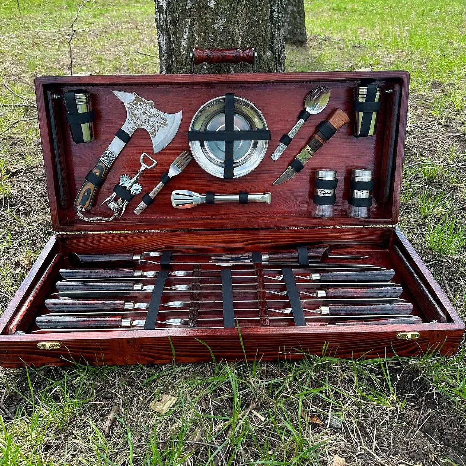 Дерев'яний кейс із набором шампурів «МАРС»