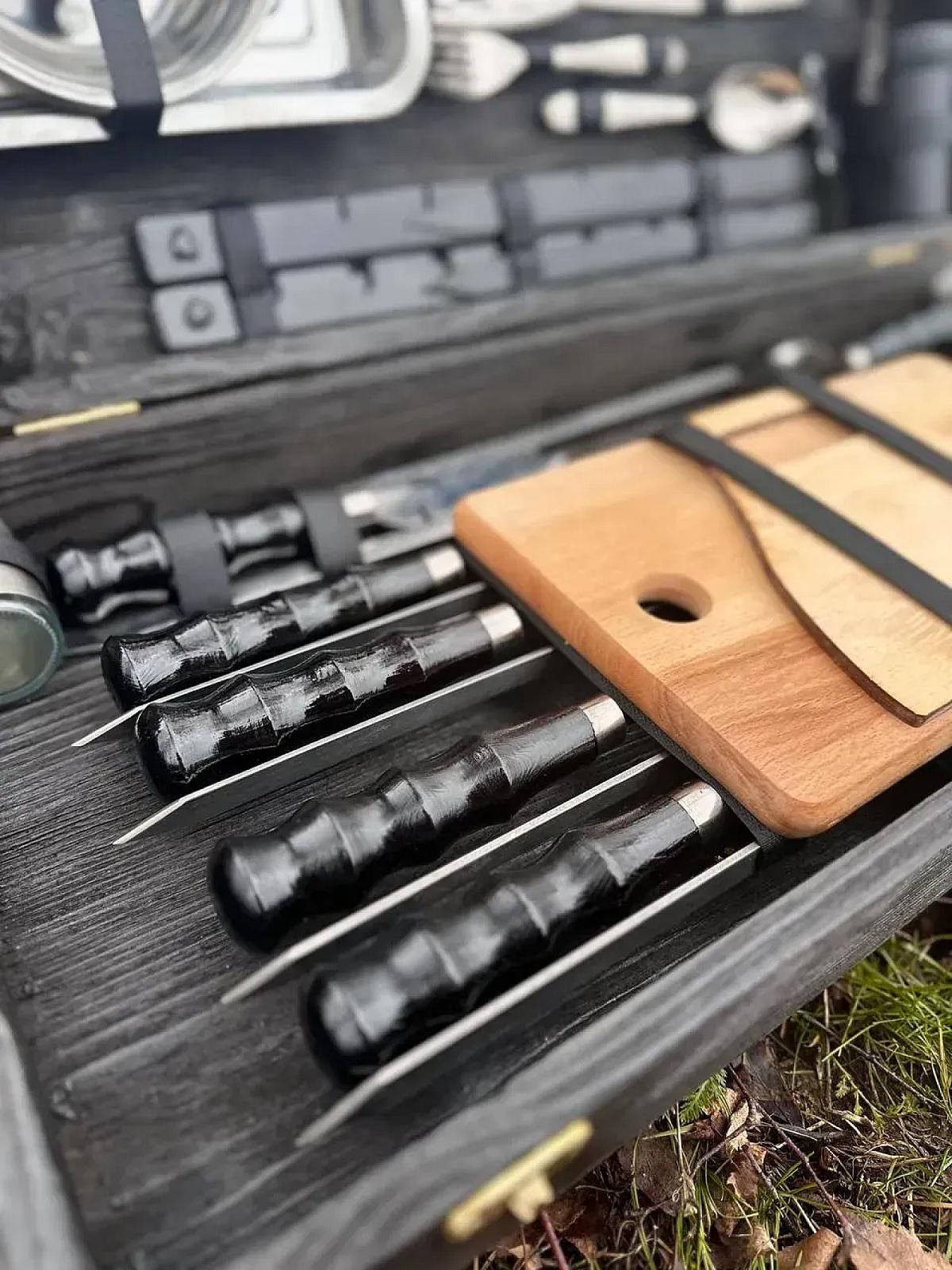 Дерев'яний кейс «ШТОРМ» із набором шампурів